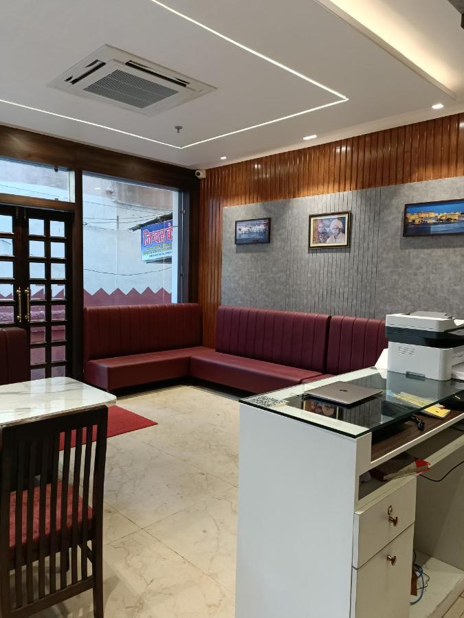 Hotel Vrinda Inn Udaipur Buitenkant foto